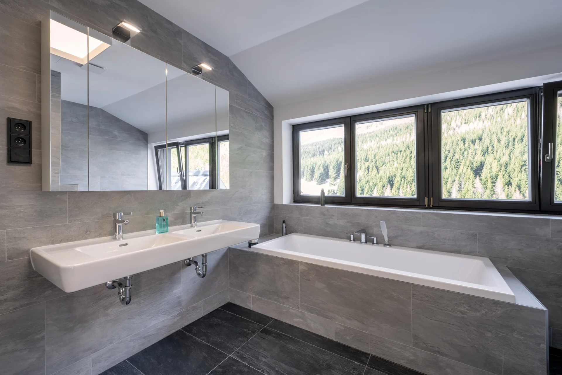 Realizace apartmánu ve Špindlerově Mlýně, záběr 13